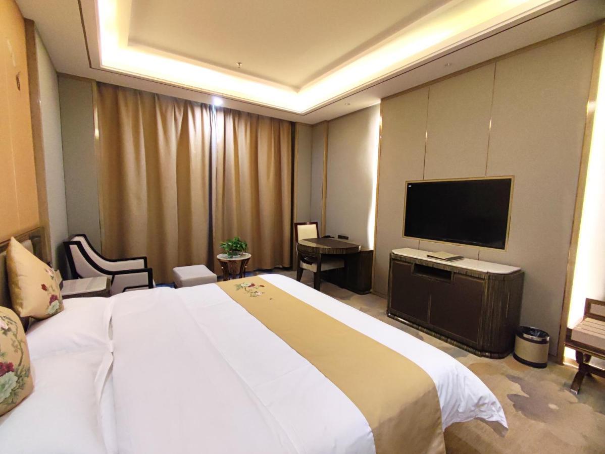 Zhangye Kai Rui Hotel Bagian luar foto