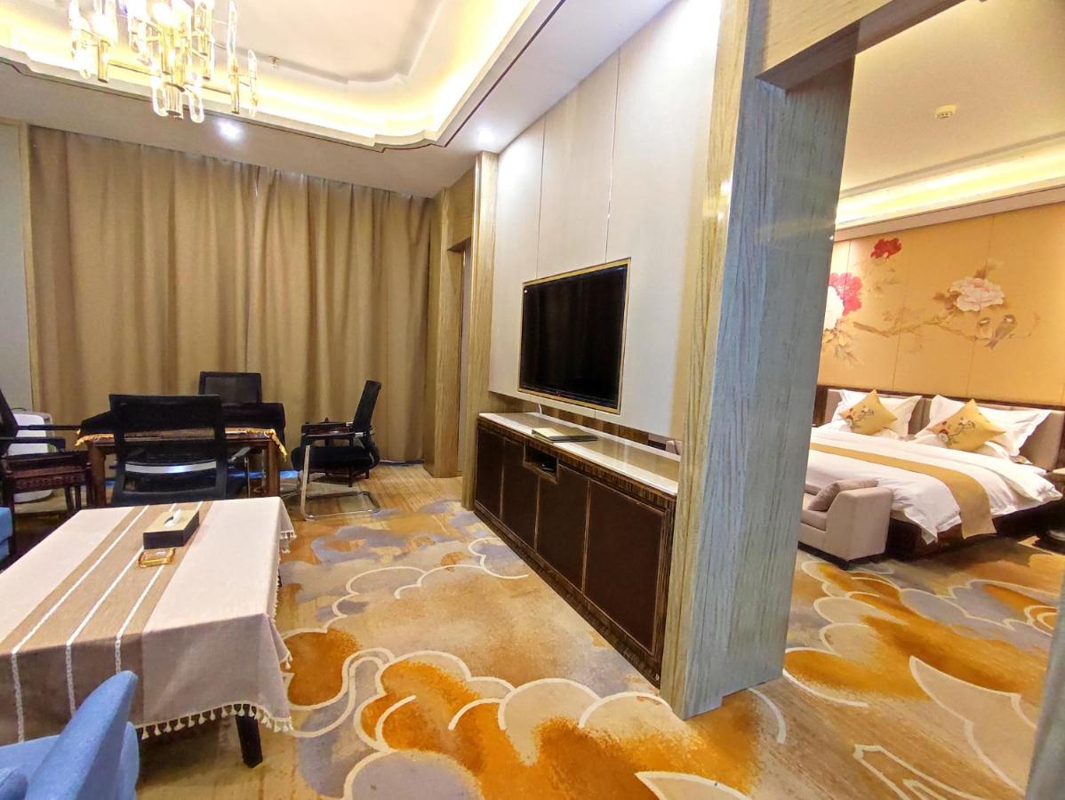Zhangye Kai Rui Hotel Bagian luar foto