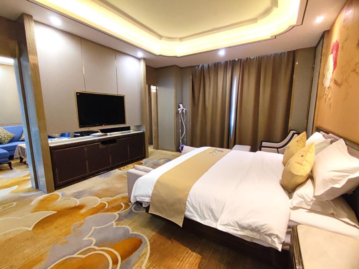 Zhangye Kai Rui Hotel Bagian luar foto